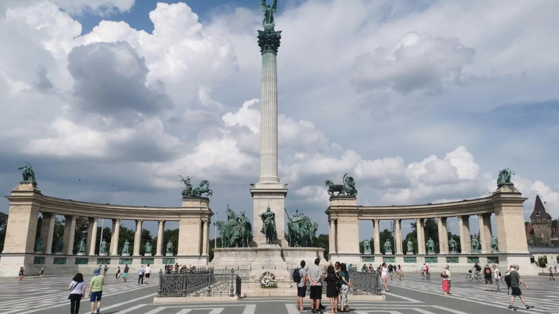 Next To New York Palace City Center Apartment 2 Budapest